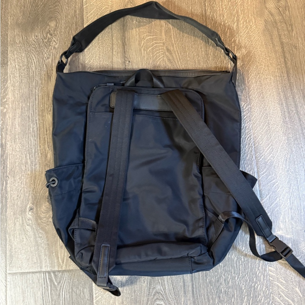 Black lululemon Backpack